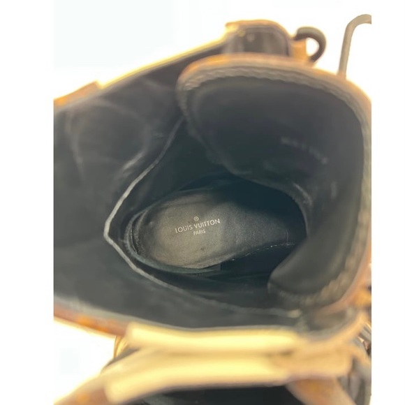 Louis Vuitton Boots - Picture 5 of 6